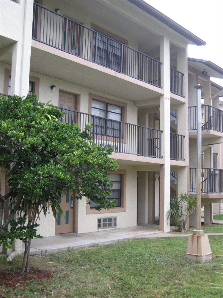 Homing Inn - Boynton Beach Exterior foto